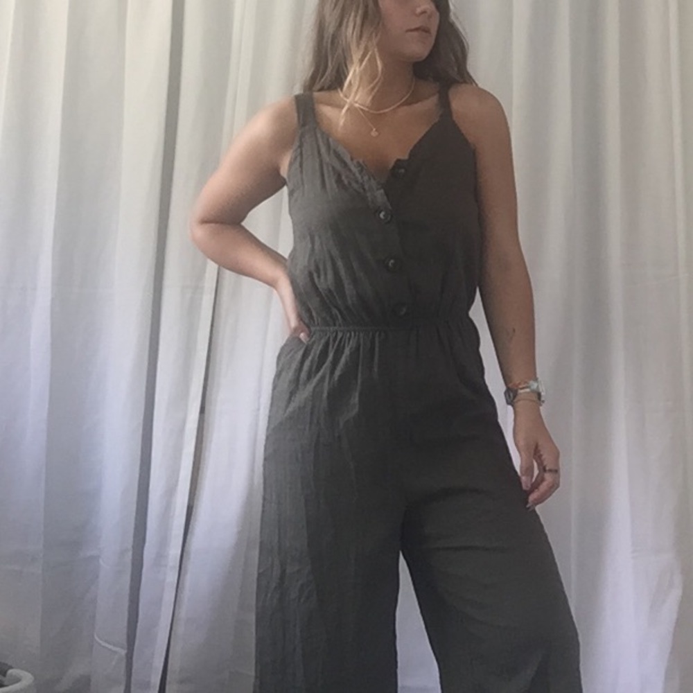 Universal Thread Jumpsuit - Picture 2 of 2